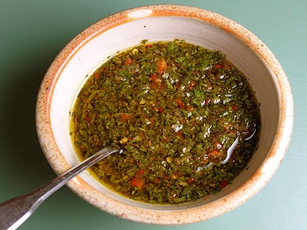 Como fazer chimichurri argentino