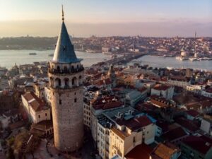 Torre Galata. Uma Breve História e lendas