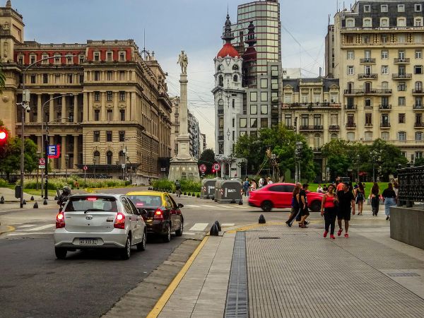 Como Viver na América Latina o Ano Inteiro com um Visto de Turista