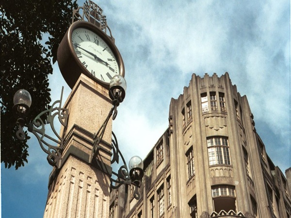 Boca Maldita e os Cafés Históricos da Rua XV: Um Passeio pela Curitiba que Ainda Resiste ao Tempo